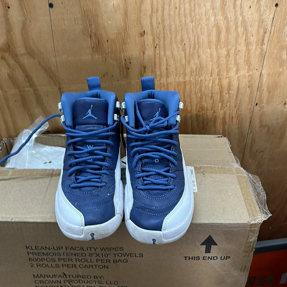 Air Jordan 12 indigo - Picture 3 of 3